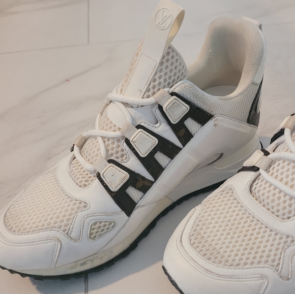 Louis Vuitton LV Rush Sneakers - Picture 7 of 8